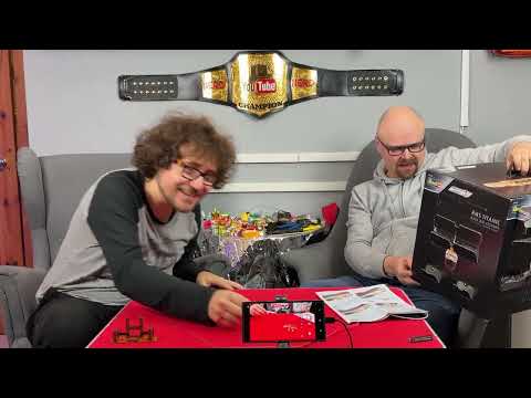 Advent Calendars 2025 Day 19 | Ashens and Nerdcubed