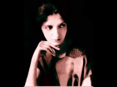 Clara Haskil plays Bach Toccata in E minor