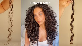TRAIN YOUR HAIR TO BE CURLIER AND MORE DEFINED WITH FINGER COILING