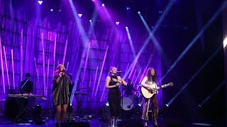 Joseph Performs &#39;White Flag&#39;!