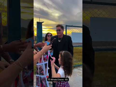 Leonardo é recebido por fãs em Alfredo Chaves no ES ❤️📍