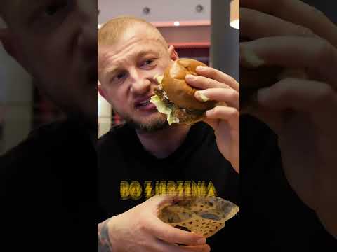 Jak wchodzi 8 x BURGER 2 x TORTILLA 4 x FRYTKI w PASIBUSIE ? - rzyszt i tarzan