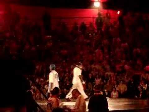 Pelezinho vs Crazy Monkey