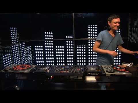 Hit Refresh | PR | Ralf Gum & Alton Miller Pre Record | 2019 00 00