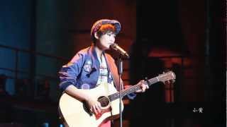 [1080P] 李宇春《那又怎樣》（無説話版） Why Me 2012深圳演唱會by 小黄