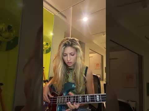 Justin Timberlake - Rock Your Body (Blu DeTiger Bass Cover) #Shorts