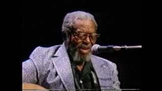 Brownie McGhee   Walk On