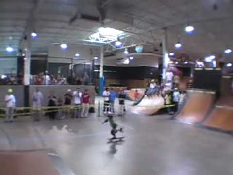 7 Year Old Niko Skateboarder