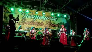 Download lagu Keramat-Soimah Qasima live Munding, Bergas 17072018 mp3