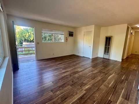 1448 Warner St property video