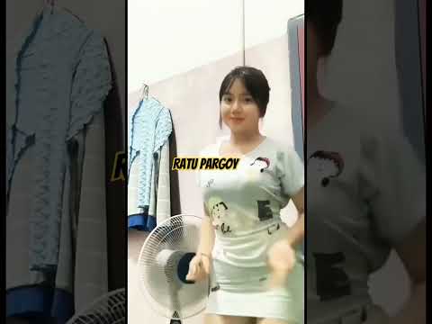 cewe cantik mirip Ratu pargoy #dance #onickayess #pargoy #masukberanda #beranda #kayes ##shorts