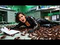 Female Spy Stole Secrets Unexpectedly Overwhelmed By Cockroaches Khepri YOUKU MONSTER MOVIE