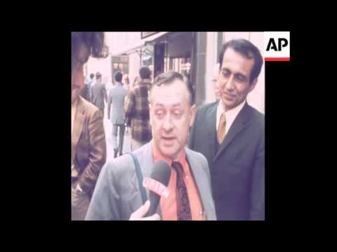 SYND 11 5 73 MAN IN STREET REACTION TO WATERGATE AFFAIR