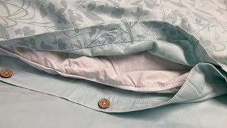 No-sew Duvet Cover tip! Keep your duvet or comforter from shifting and bunching inside a duvet cover