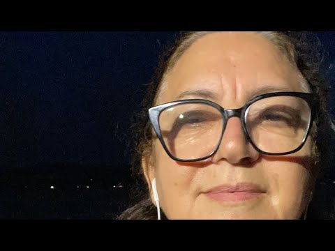 Answering questions in Arabic or English (Links in description)