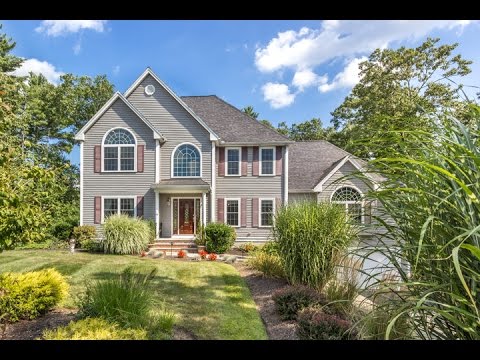 29 Sawyer Lane, Middleton MA - Louise Touchette - 617-605-0555