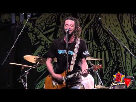 SOJA - Brothers and Sisters (Song 3)