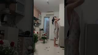 Download lagu LIVE STREAM MAKING FLOWERS SEEN FROM THE SIDE mp3