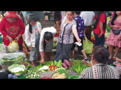 Cambodian Wet Market - Amazing Food Tour On Friday - Life In Market