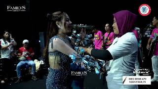 Download lagu Elsa Safitri - Kecanduan Kamu | FamilysGroup LiveCover Sumpah Pemuda & Pelantikan Karang Taruna mp3 Download lagu Elsa Safitri - Kecanduan Kamu | FamilysGroup LiveCover Sumpah Pemuda & Pelantikan Karang Taruna mp3