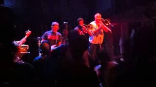 MU330 - Hi My Name is John @ Montreal Pouzzafest 2013 (Secret Show)