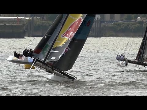 Rennkatamarane Race - Extreme Sailing Hamburg/HafenCity Elbe River 2016