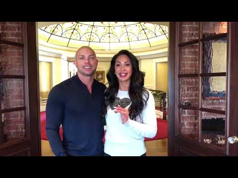 Ucrew Connect Video   Ricky & Francoise