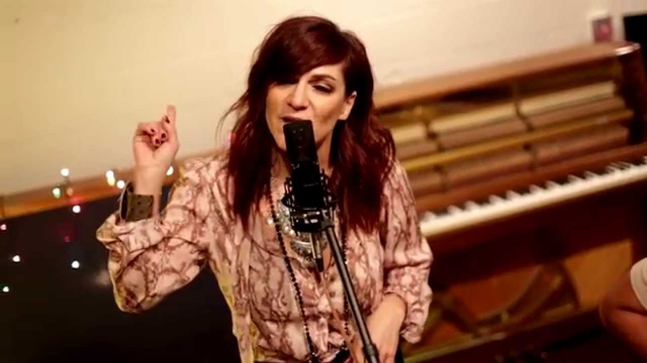 Shoshana Bean