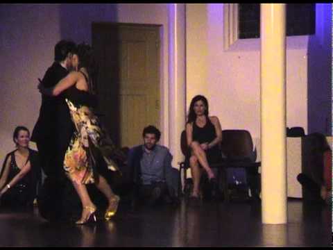  Virginia Gomez  and  Christian Marquez  are  dancing  to  the  milonga  "  La Espuela  "