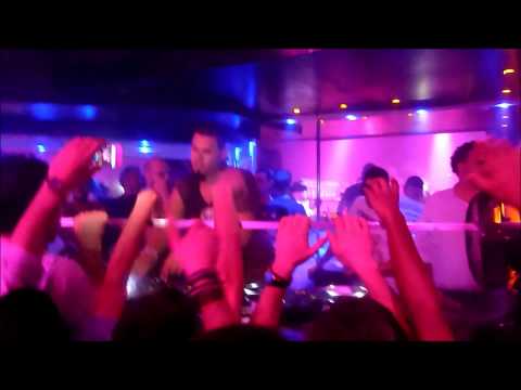 Afrojack played @ Queen Paris 04/11/12 1Hour of the show in HD & HQ