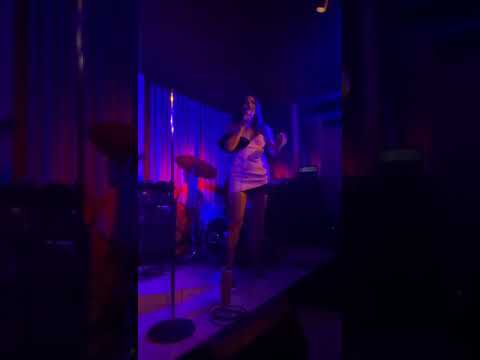 Sophia Galaté - Body (live performance full)