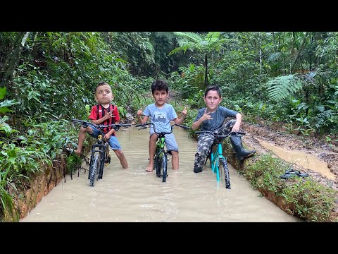 I WENT ON A BICYCLE TRAIL WITH THE REGISTRANTS.