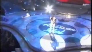 Elliot Yamin & Mary J Blige singing One by U2 - American Idol season 5 Finale (HQ)