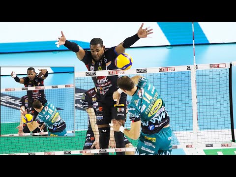 Yoandy Leal | Monster Block | Powerful Attacks