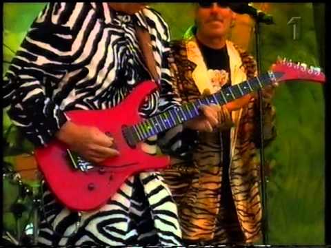 Electric Banana Band - the movie - djungelns kojigaste rulle