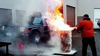 DUNKING RED HOT ANVIL IN MOTOR OIL - 10 FOOT FLAME! Heat Treat - Blacksmith Fail