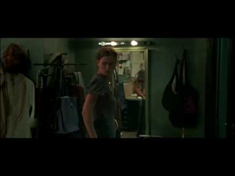 Puss Trailer - Gustaf Skarsgård