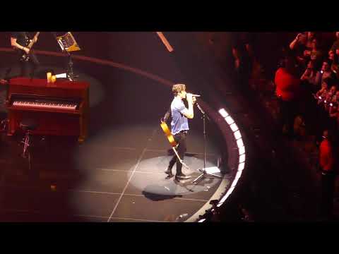 download lagu mp3 mp4 Shawn Mendes Tour California 2019, download lagu Shawn Mendes Tour California 2019 gratis, unduh video klip Shawn Mendes Tour California 2019