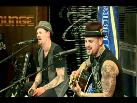 Thumbnail for Good Charlotte - Boys and Girls [Live] by Good Charlotte