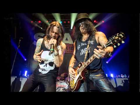 Thumbnail for Guns N’ Roses are 'days away' from announcing 2016 world reunion tour by Guns N Roses, Slash