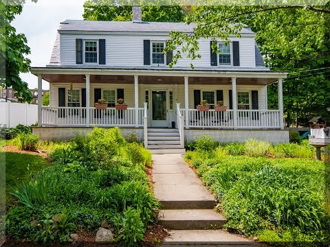 14 Riverina St Andover MA 01810