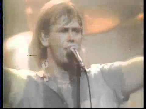 Down On The Border - Little River Band (1983)