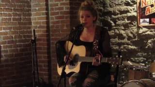 Emily Brooke - The Ugly Truth (Alley Taps)