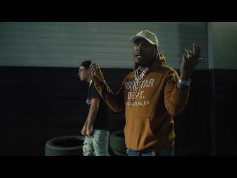 Westside Tut - Aint Tryna Die (feat. Ca$hedOutKari) OFFICIAL VIDEO