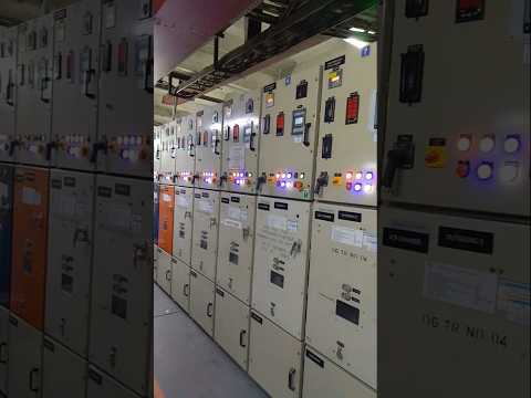 Vacuum Circuit Breaker