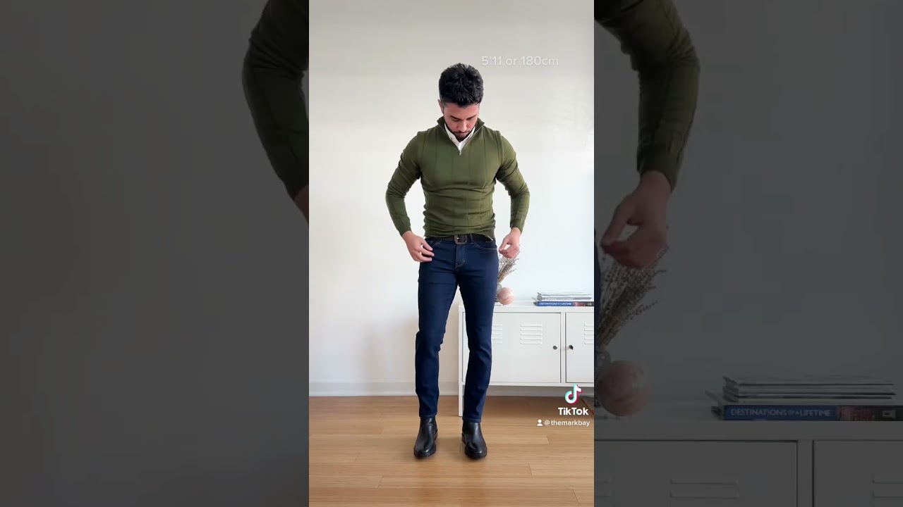 How to style a green quarter zip sweater. #styleinspo #outfitinspo #outfitideas