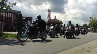 preview picture of video 'Harley Days 2012 - Abfahrt an der Bike Farm in Melle'