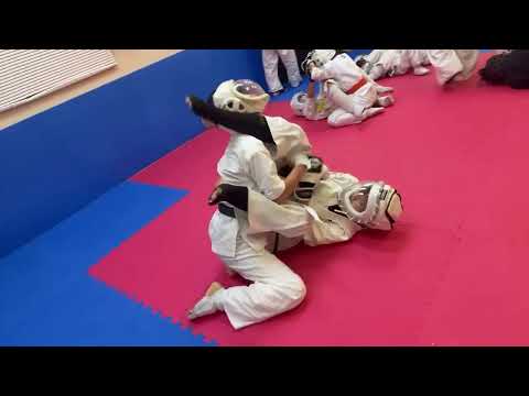 中学女子が圧倒VS男子MMAスパーリング