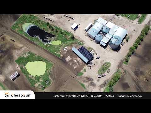 TAMBO de SACANTA es 100% Solar | 30 kW con Paneles BIFACIALES sobre Techo Complejo