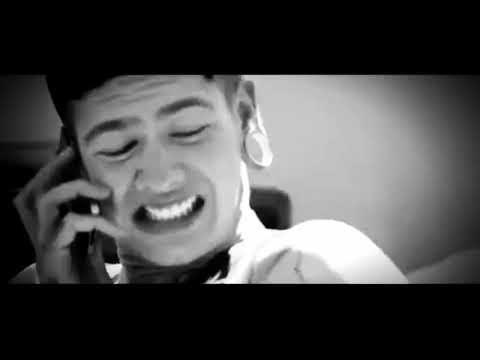 Ze Blijft Me Bellen - FLOWZALES